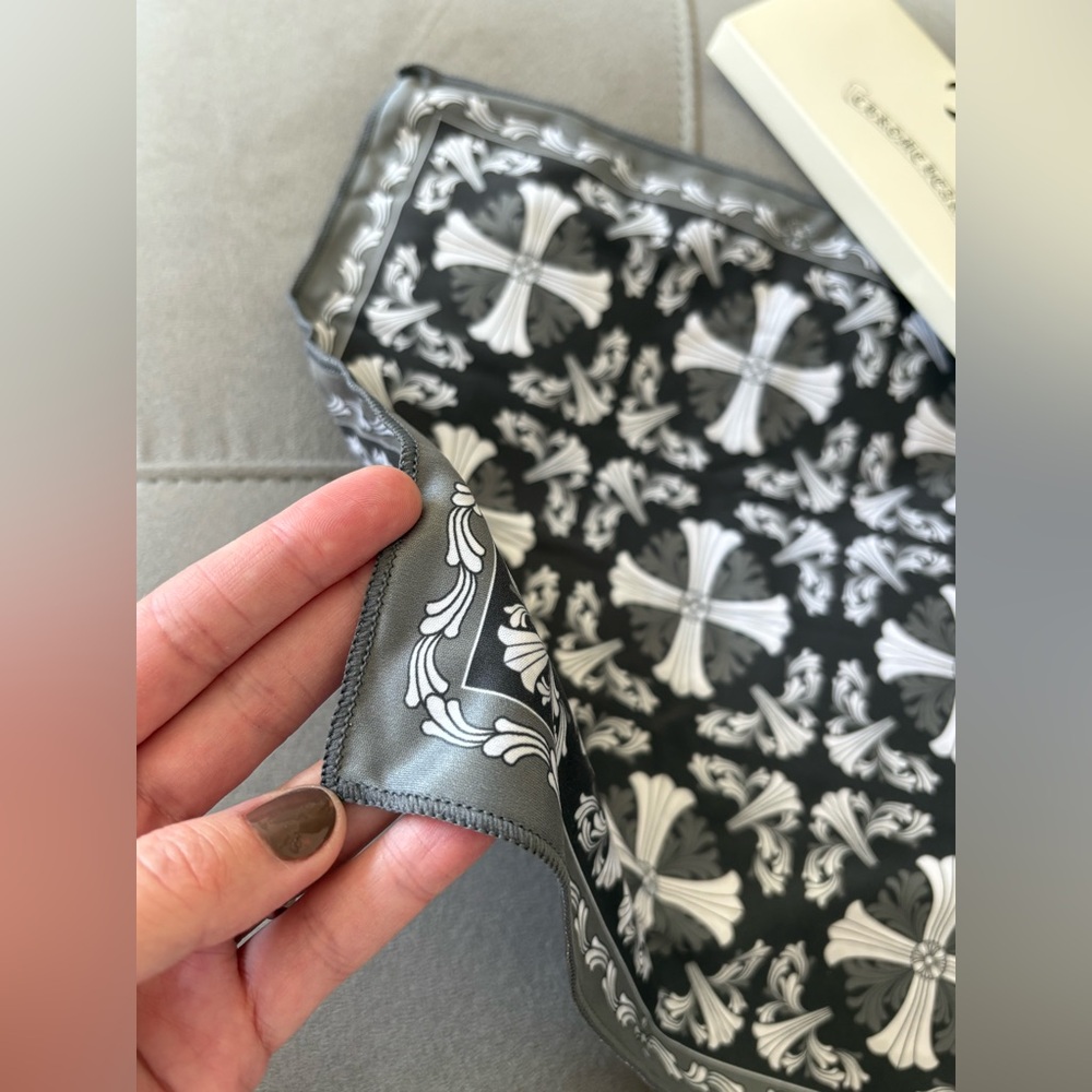 Chrome Hearts Silk Small Handkerchief Pocket Squares Crosses Motif Unisex - Picture 4 of 10